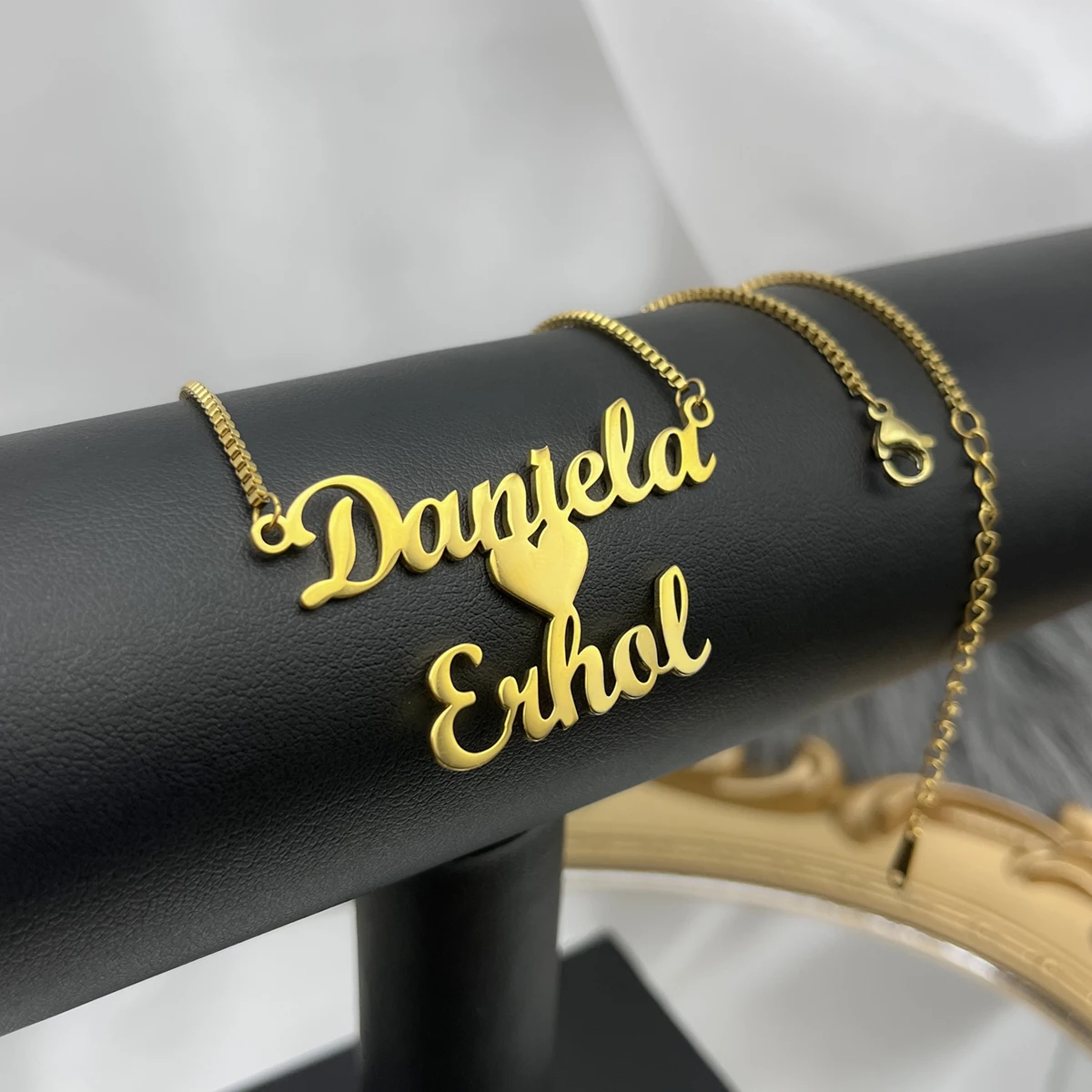 Colorfast Custom Name Necklace with Heart Stainless Steel Two name Necklace Custom Letter Choker Necklace Jewelry for Women Gift