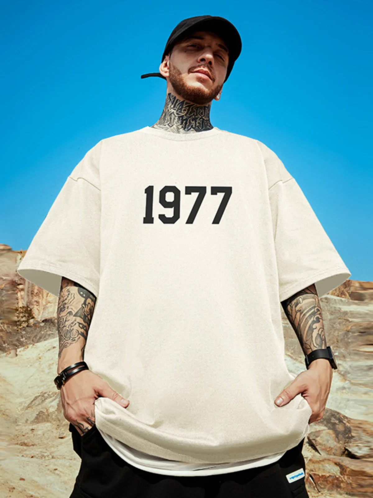 

1977 Men Women Tshirts 100% Heavy Cotton T-shirt Fashion Brand Shirt Printed Vintage Short Sleeve Tees High Quality Tops