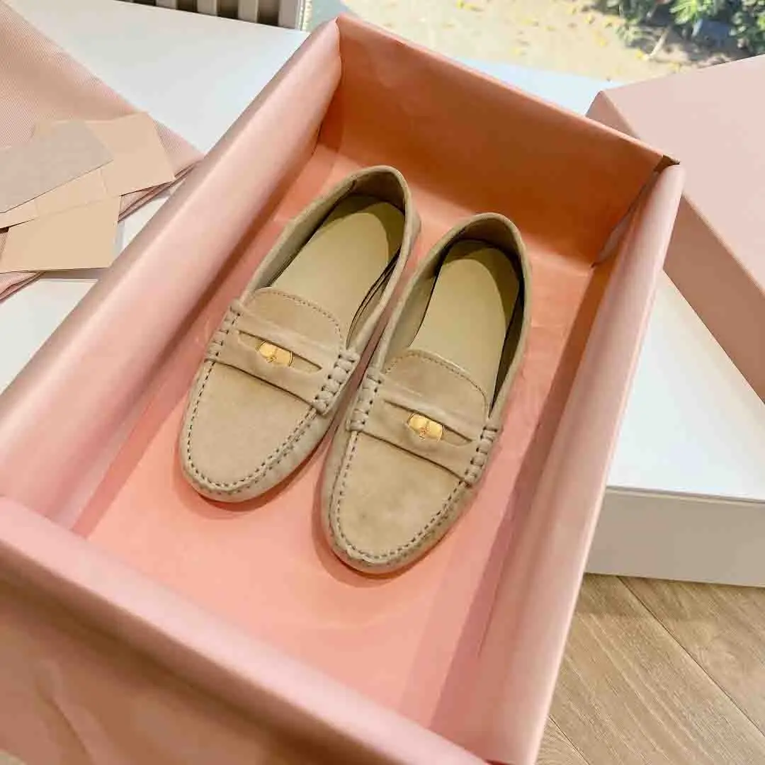 

Женские замшевые туфли из натуральной кожи, на плоской подошве, с круглым носком