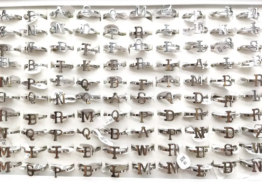 Großhandel 50 teile/los Englisch alphabet Edelstahl Ringe Mode Initialen Brief Ring Frauen Klassische Einfache Partei Schmuck – Detail 7