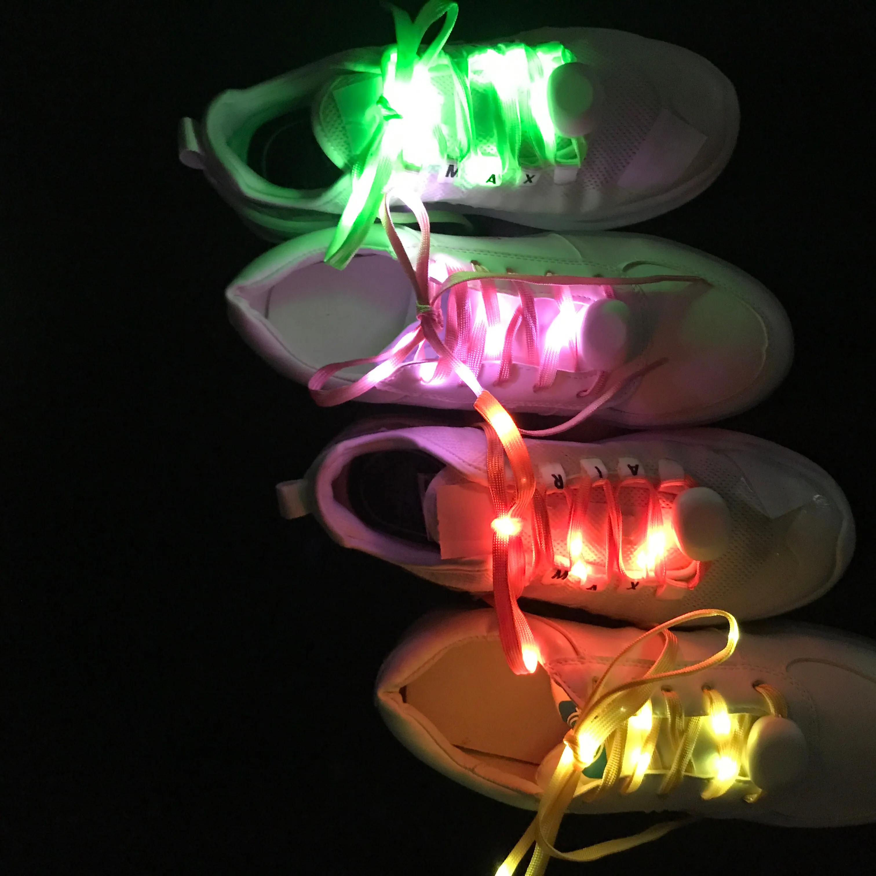 Рисунок 4 - Светящиеся шнурки из АБС-пластика