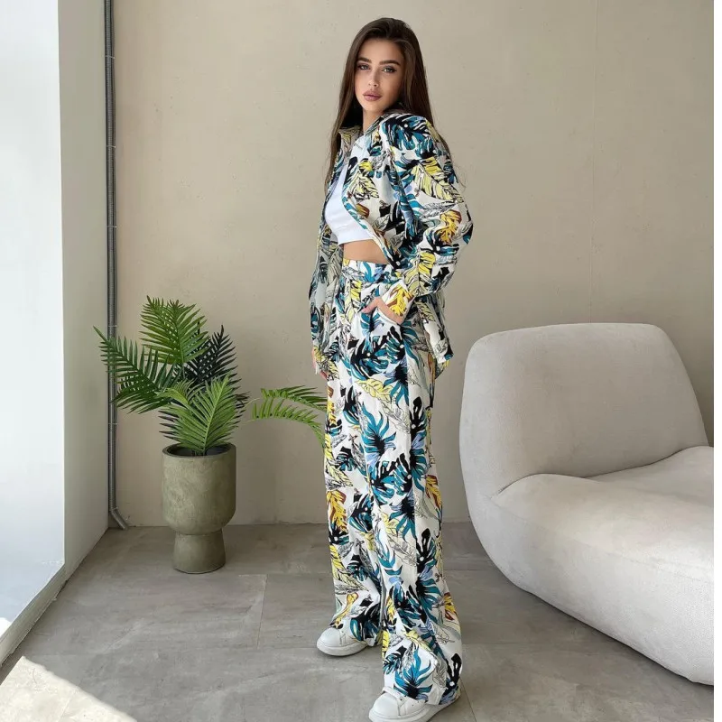 Pajamas for Women Floral Print 2 Piece Outfits Long Sleeve Button Down Shirt with Pants Set Loungewear Casual Loose Sleepwear