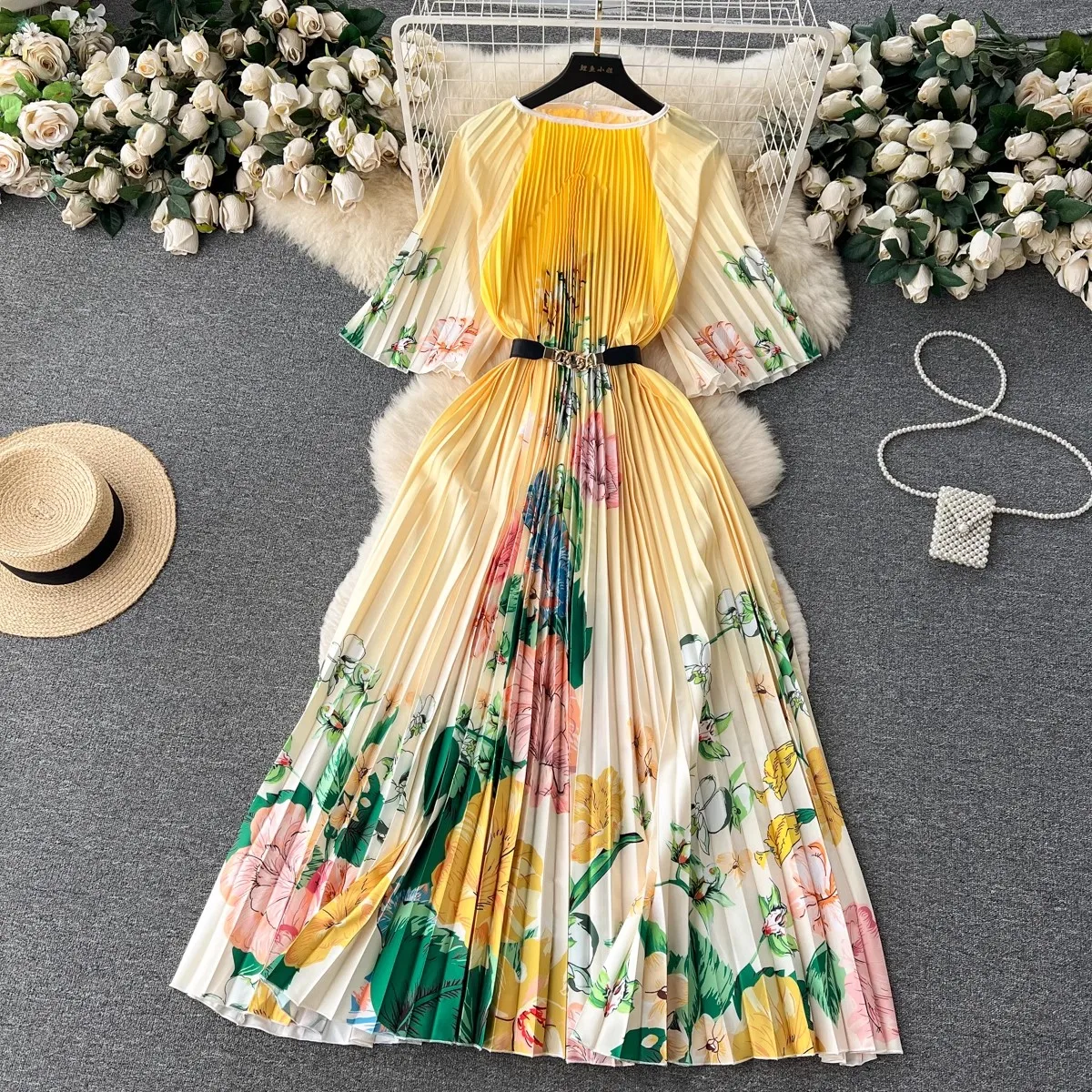 

Spring Summer Fashion Runway Pleated Dress Women Short Sleeve O-Neck Colorful Flower Print Belt Bohemian Long Robe Vestidos
