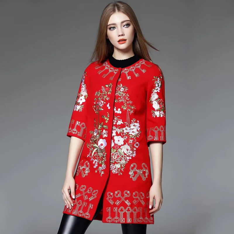

Vintage royal embroidery autumn & winter woolen coats woman Windbreaker elegant lady plus size loose trench coat female S-5XL