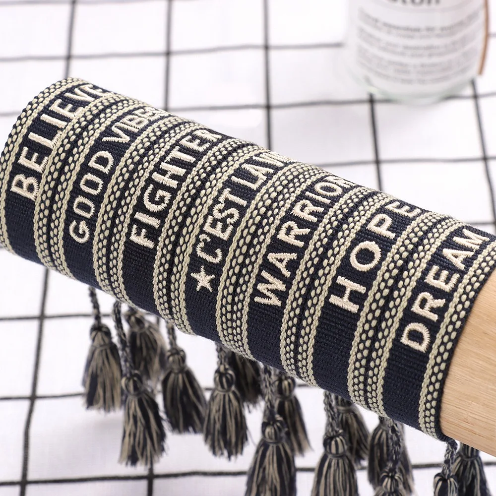 ブレスレット Christian Dior B2260WOMRS 020 JADIOR WOVEN BRACELET NER Christian Dior JADIOR woven bracelet Eggshell Dark blue