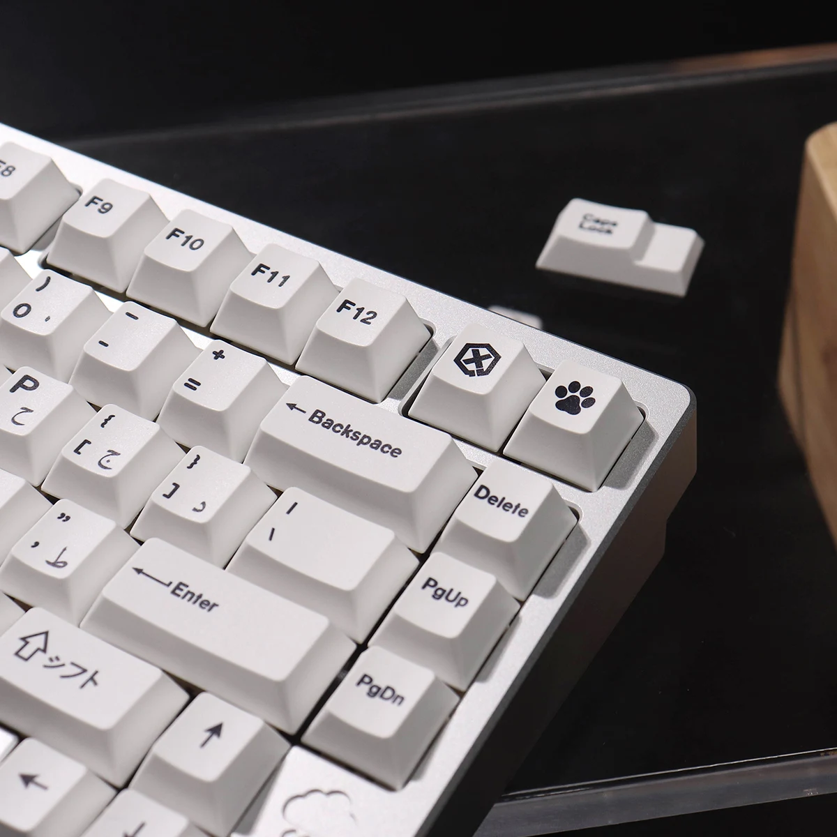 أغطية مفاتيح عربية بيضاء بسيطة 142 مفتاحًا PBT Dye...