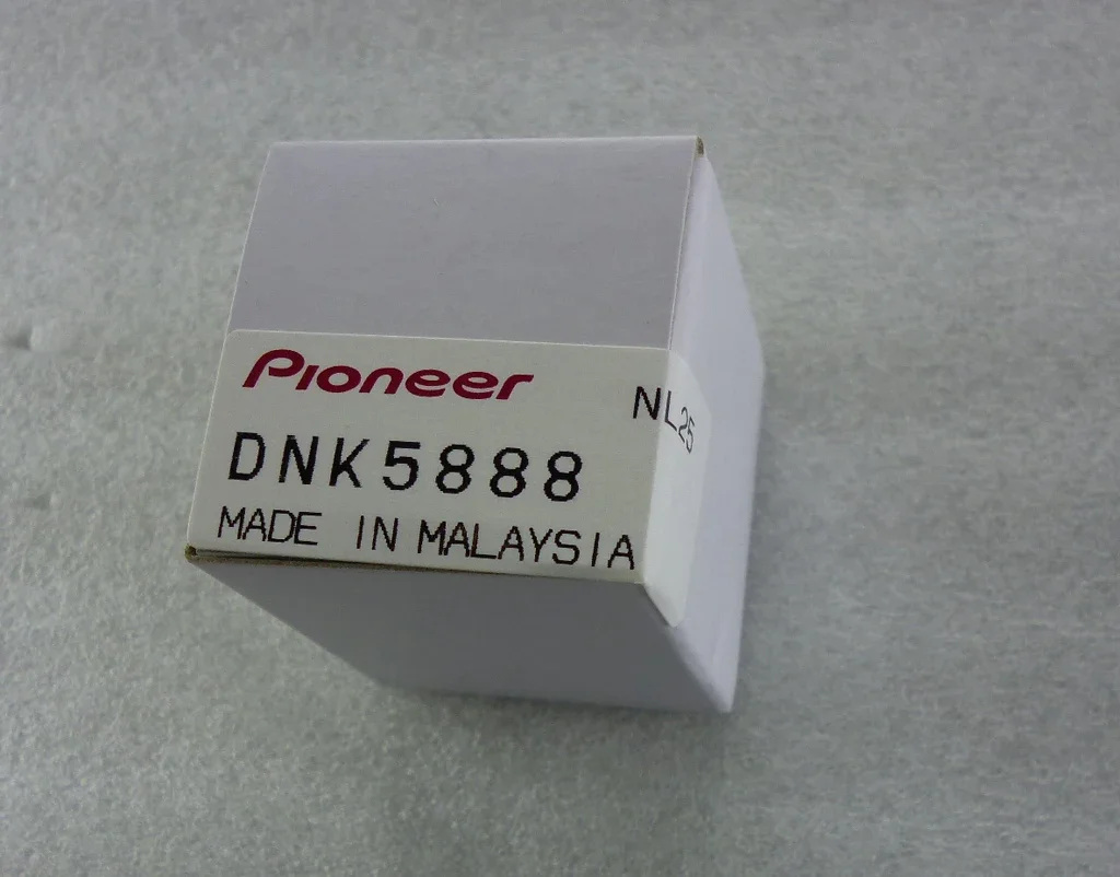 Pioneer Mixer Combined Fader Cap Snap-in 3-piece Locking Type One DNK5888