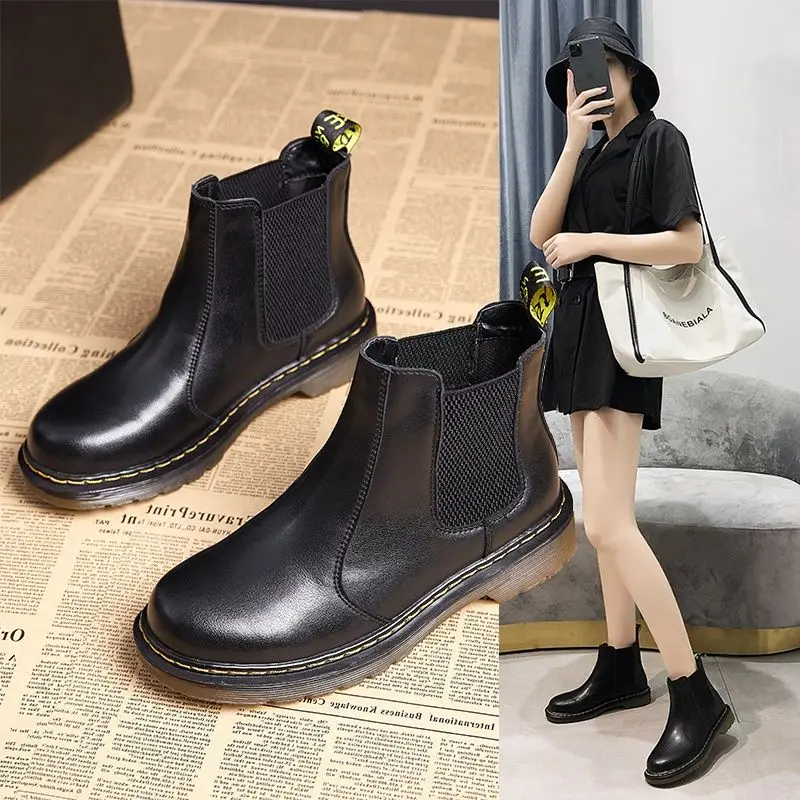 

Chelsea Boots Women's Soft Leather Women's Doc Martens A Slip-on British Style Booster Retro Women's Ankle Boots