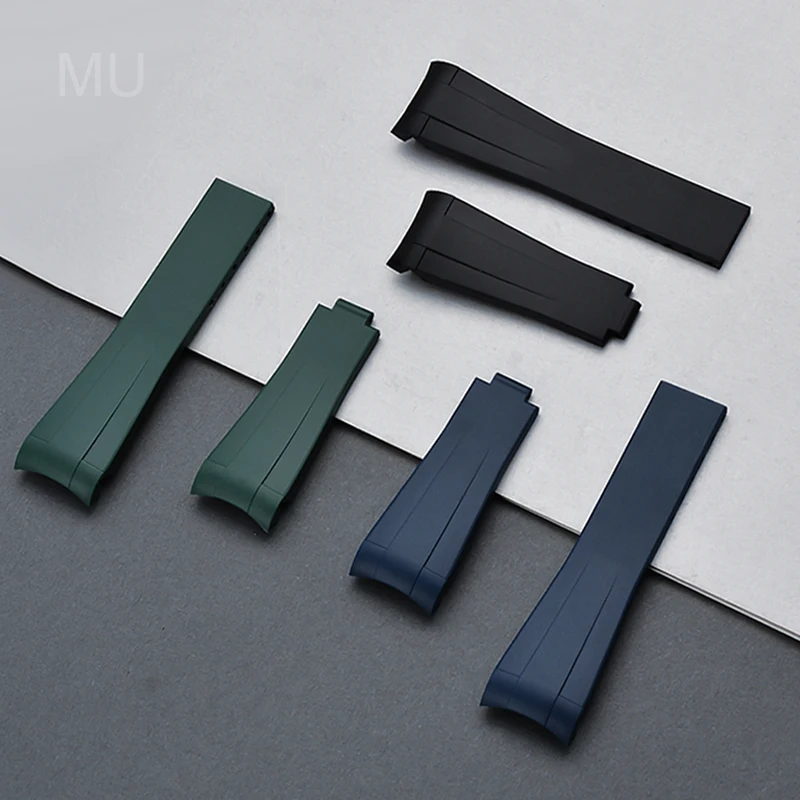 Deluxe Silicone Watch Strap in Black and Green with Curved Interface (20/21mm)