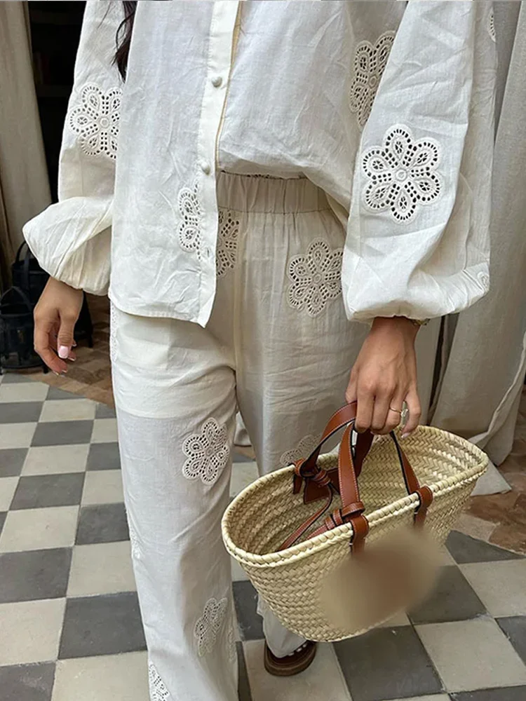 Loose White Flower Print Hollow Blouse Pants 2 Pcs Set Women Lapel Long Sleeve Button Shirt Suit 2024 Casual Lady Street Outfits
