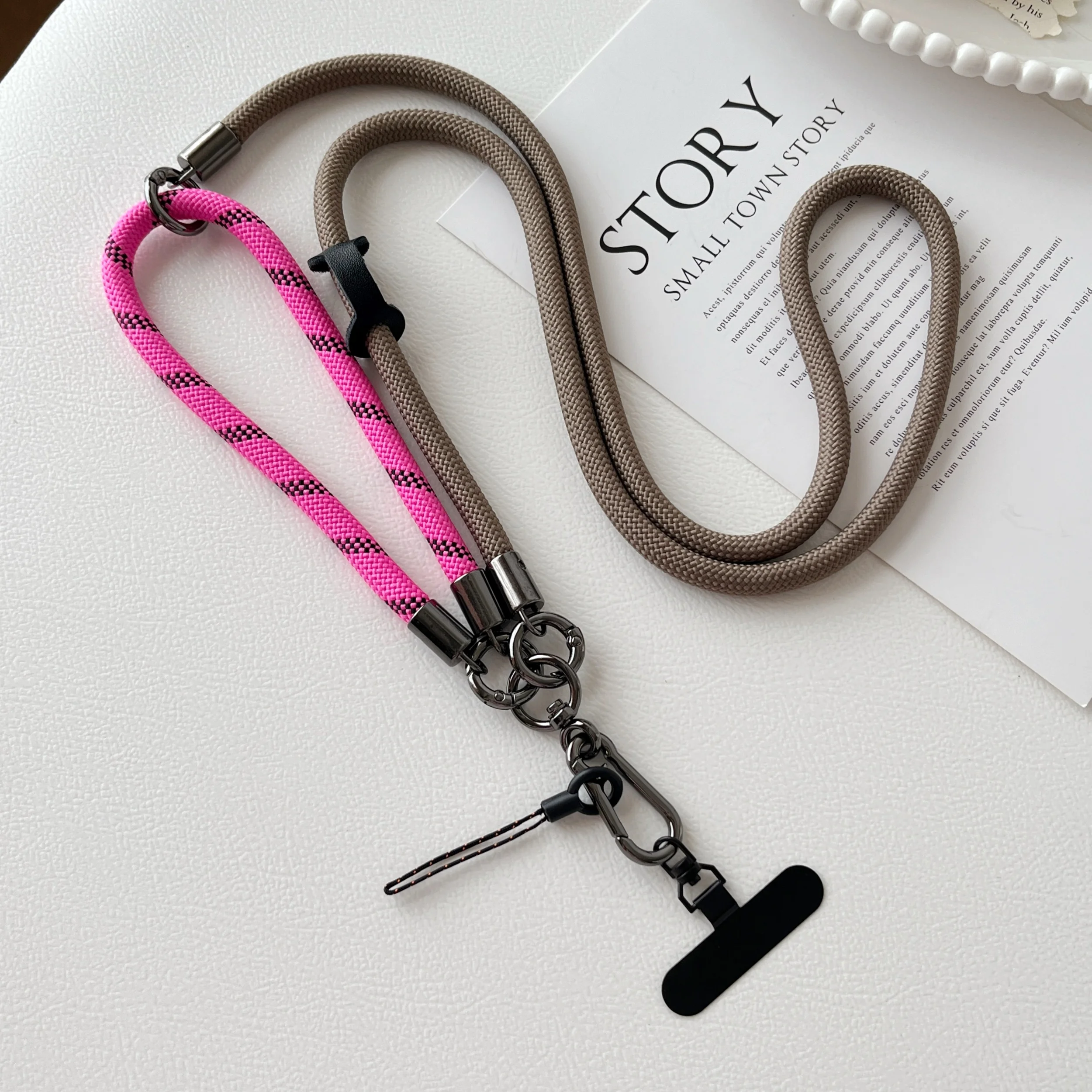 Versatile Mobile Phone Lanyard with Adjustable Strap Options