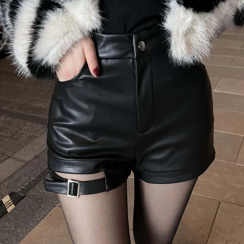 

New Sexy Black Pu Leather Shorts Women's Autumn and Winter Tight Gothic High Waist Shorts Street Fashion Y2K Hot Girl Outfit