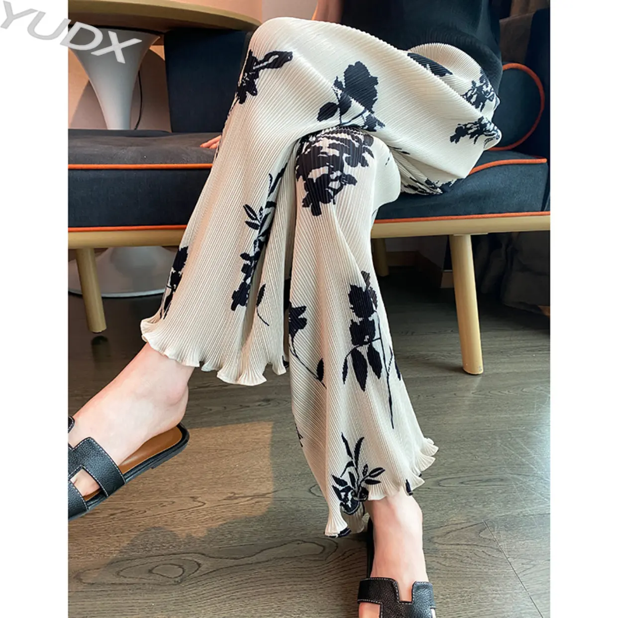 

YUDX Miyake Pleated 2023 Summer New Hundred Casual Pants Women Niche Design Straight Print Pants High Waist Thin Wide Leg Pants