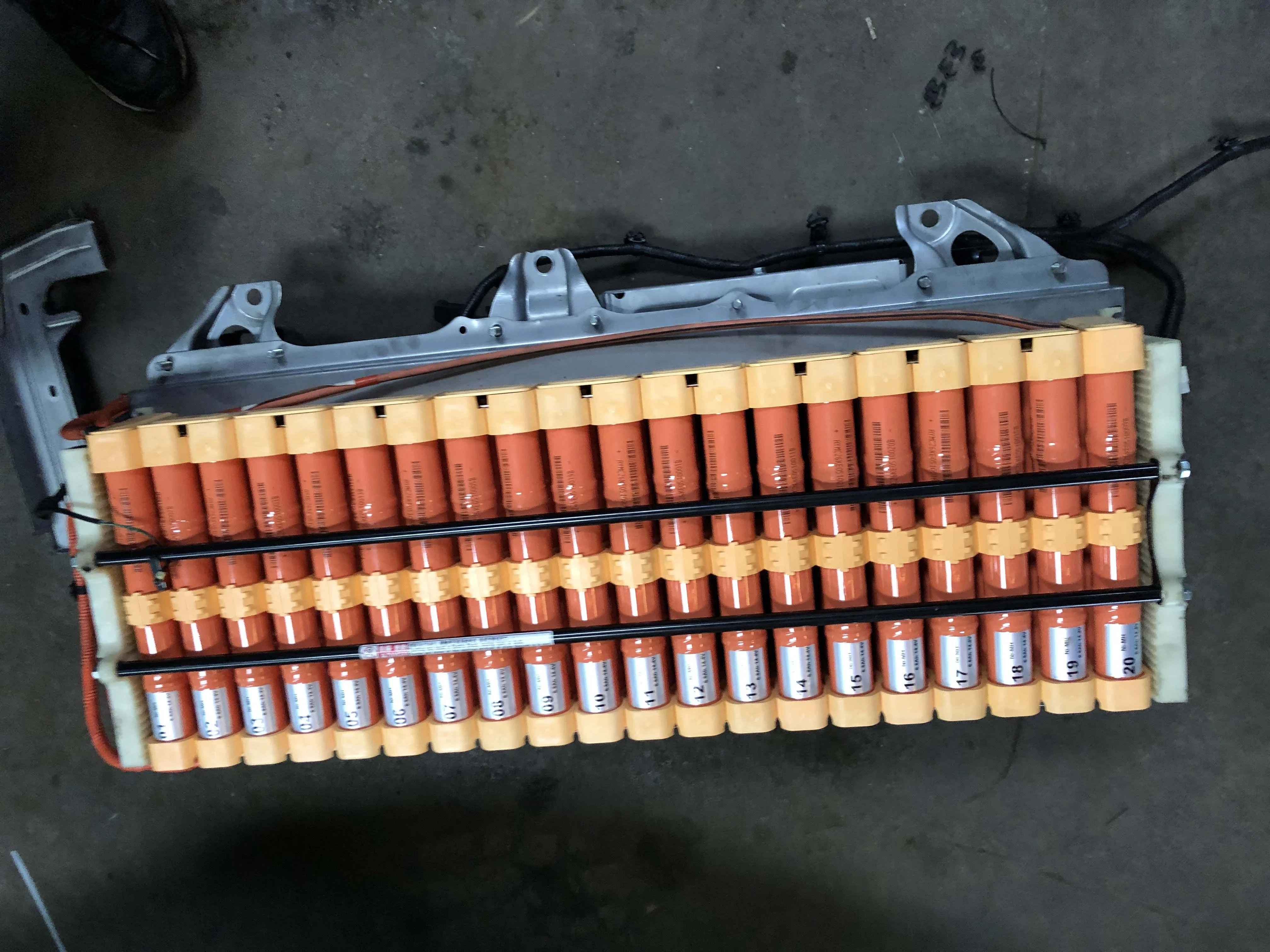 High Quality Replacement Hybrid Battery Nickel Metal Hydride Battery For Lexus GS450H