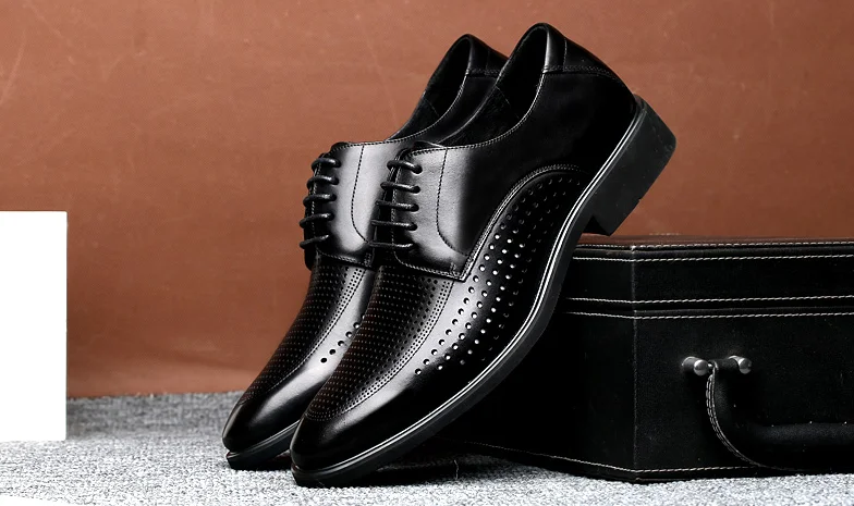 Рисунок 3 - Сандалии мужские с перфорацией