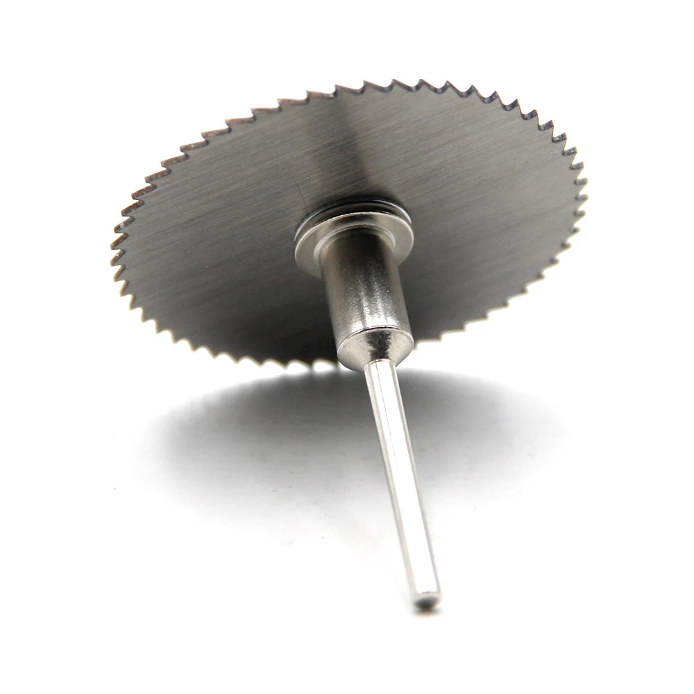 Circular saw blade set detail 9