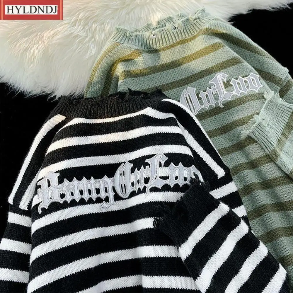 Рисунок 6 - Мужские и женские винтажные свитеры