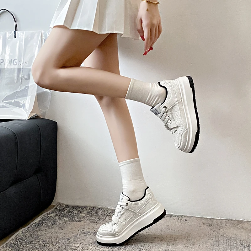 Women's Low Top Platform Skate Shoes Causal Dress Breathable Lightweight Non-Slip Sneakers Comfort Fit Walking Shoes for Lady 2