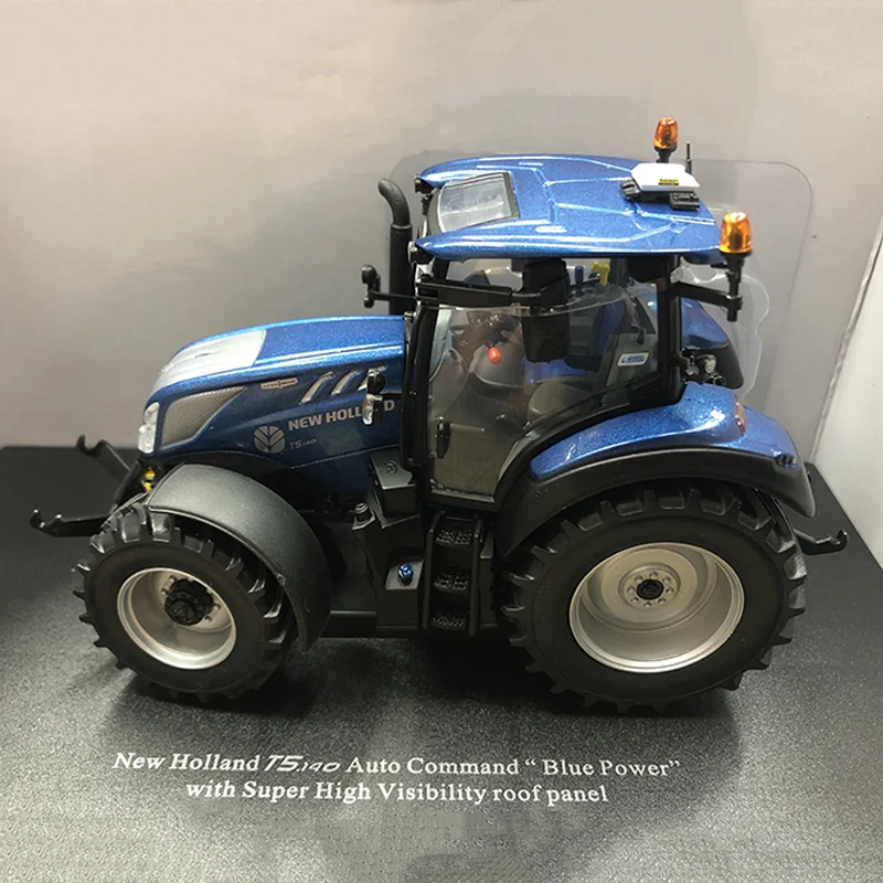 

UH 6223 Diecast Alloy 1:32 Scale T5.140 Gas Tractor Model Adult Classics Nostalgia Collection Toys Gifts Souvenir Static Display