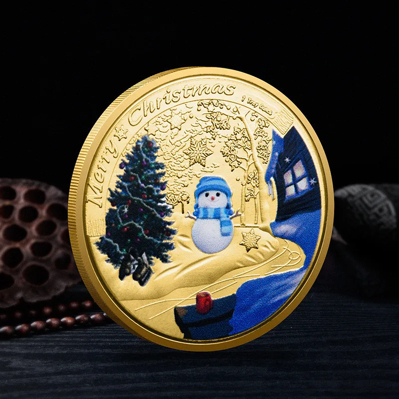 

Christmas Day Commemorative Coins Color Santa Claus Queen Elizabeth II Holy Snowdrift Tree Night Medal Merry Coin