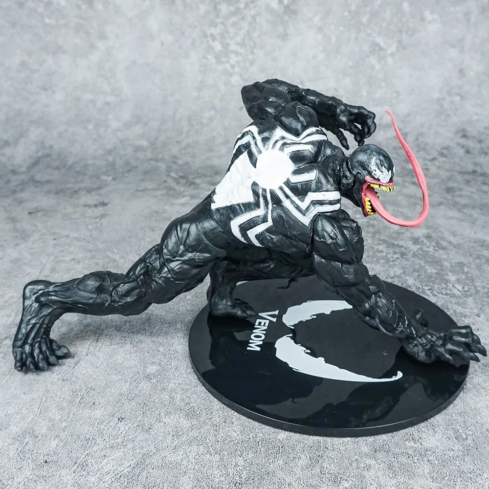 Marvels アベンジャーズアニメフィギュアヴェノムスパイダーマン