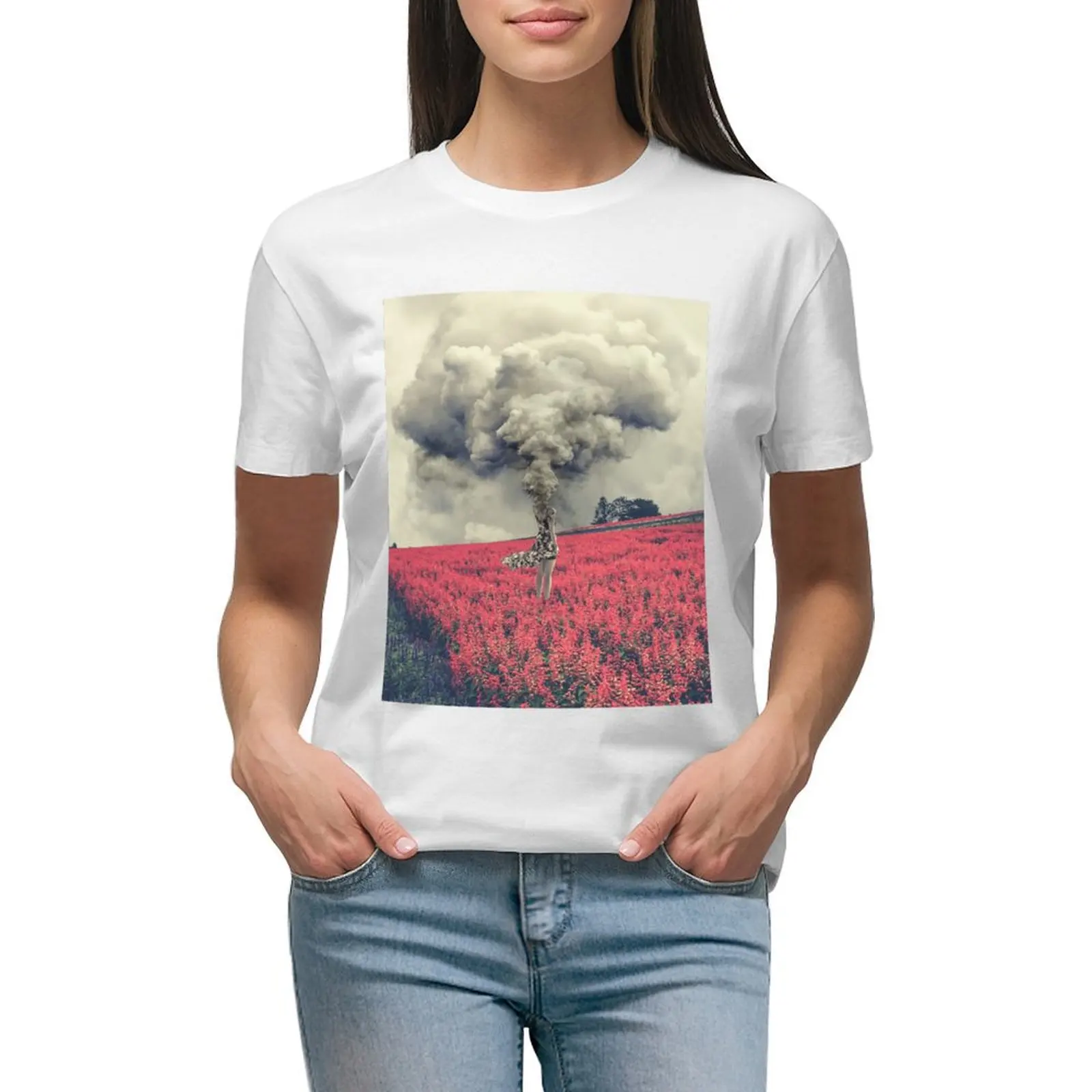 

Busy Mind // surreal creative digital collage artwork T-shirt funny Blouse vintage clothes summer clothes for Women