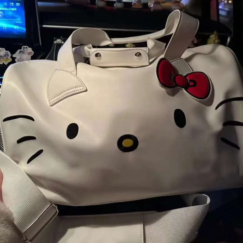 

Дорожная сумка Hello Kitty Y2k Sanrio, водонепроницаемая вместительная Милая мультяшная сумка для багажа, Женская Портативная сумка через плечо Kawaii KT Cat