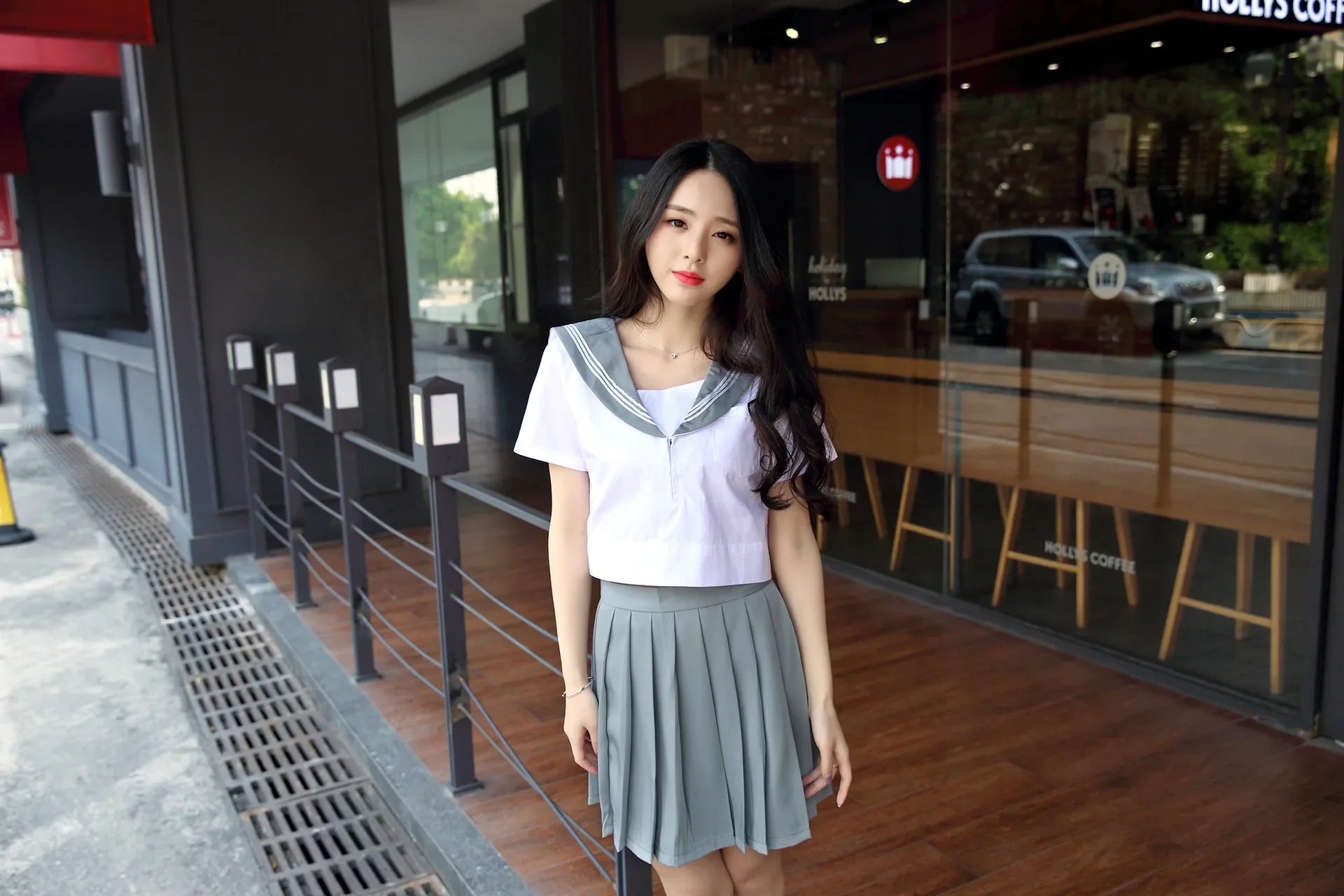 Japan South Korea School Uniform Short Sleeve Tops and Pleated Skirt British Navy Style Sailor Uniform Student Uniform