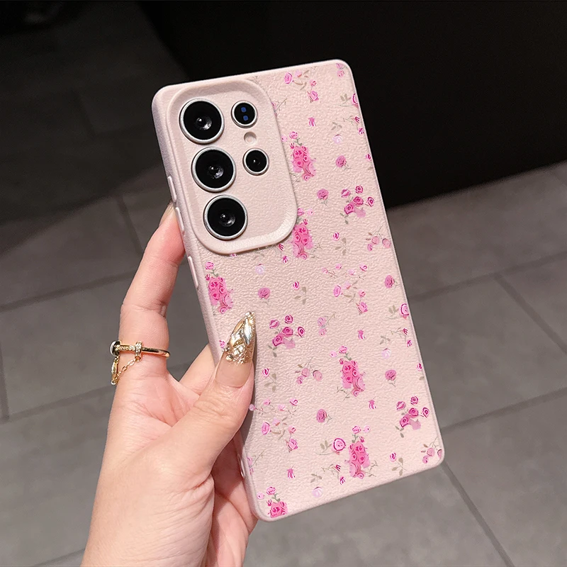 Pink Small Flowers Lichee Pattern Phone Case