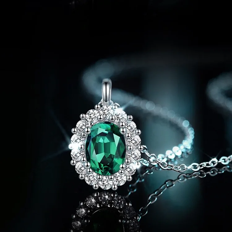 Boutique Fashion PT950 Platinum Necklace 1.5 Carat Emerald Egg Shape Platinum Jewelry Pendant Clamping Bone Necklace Women