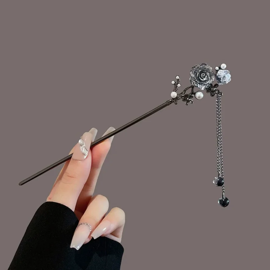 Klassischer Haarstab mit Blumen- und Metallfransen-Haarspange für Damen, Perlen-Haarschmuck mit schwarzen Perlen für Cheongsam-Haarknoten – Detail 8