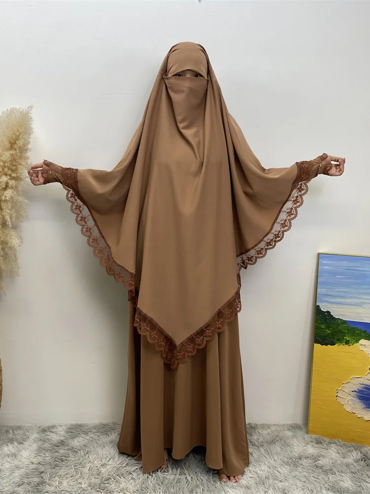Khaqi