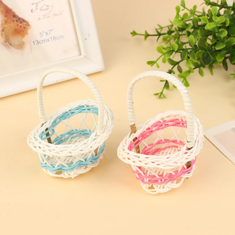 

Exquisite Cane Rattan Basket Table Picnic Candies Storage Box Miniatures Fruit Storage