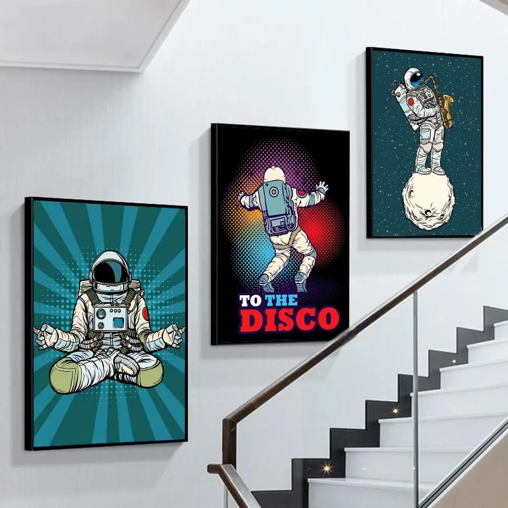 

Fashion Astronaut Poster Self-adhesive Art Poster Retro Kraft Paper Sticker DIY Room Bar Cafe Vintage Decorative Painting