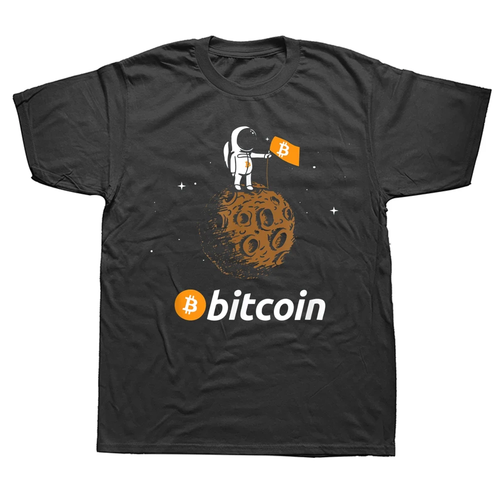 

Bitcoin BTC Crypto to the Moon Astronaut T Shirts Graphic Cotton Streetwear Short Sleeve Birthday Gifts Summer Style T-shirt