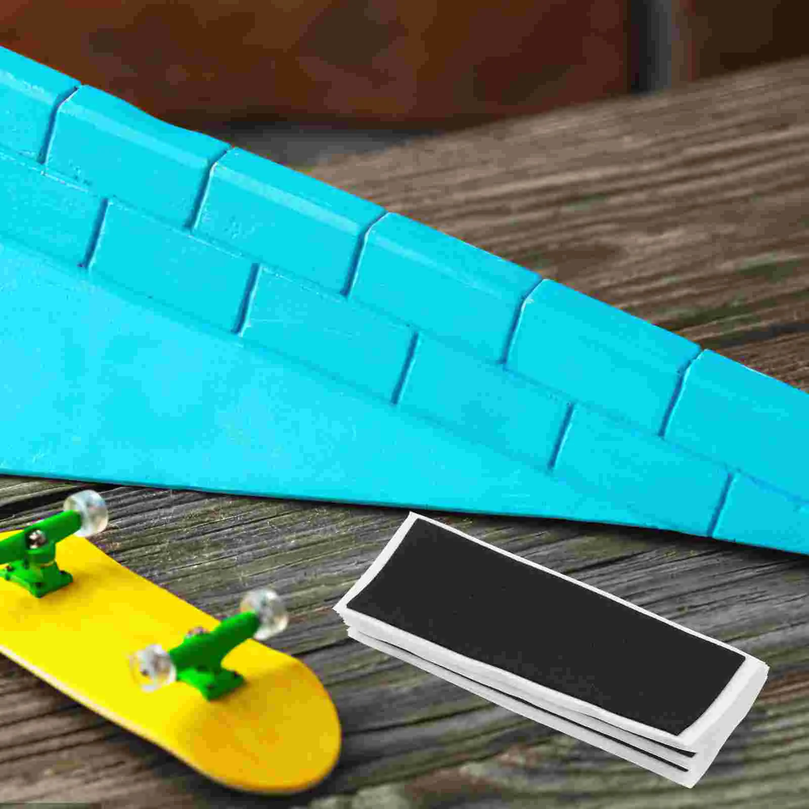 

10Pcs Fingerboard Grip Tapes Foams Grip Tapes Nonslip Finger Tape Finger Skateboard Supplies