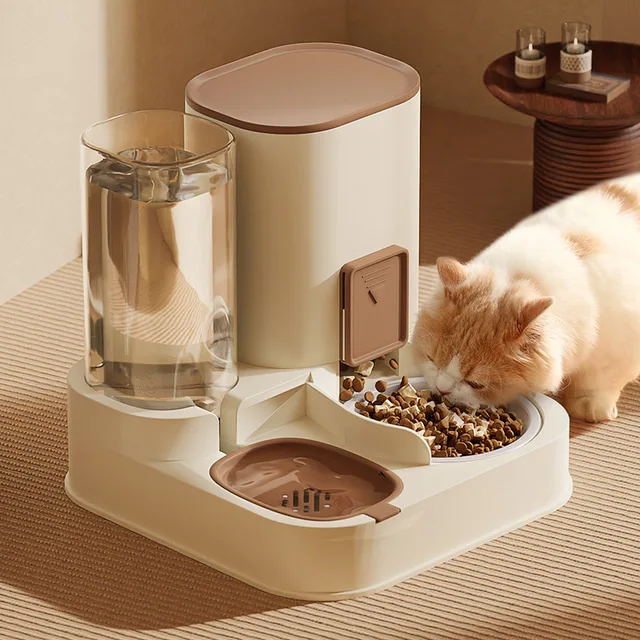 New Pet Cat Large Capacity Water Dispenser Dry Wet Separation for Automatic Feeder Drinking Water Supplies Food Container New Pet Cat Large Capacity Water Dispenser Dry Wet Separation for Automatic Feeder Drinking Water Supplies Food Container
