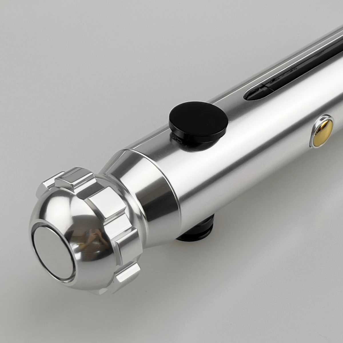 Рисунок 2 - Световой меч Elf Sabers Ahsoka