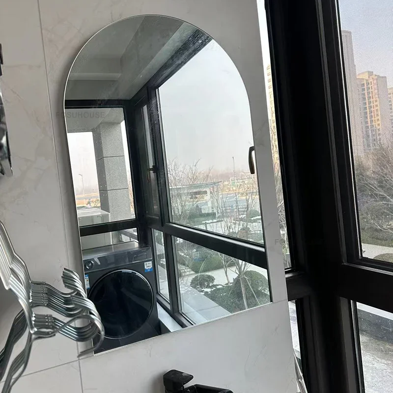 Description Picture 6 of itemModern Arched Smart Bathroom Mirrors with Light Bath Mirrors Minimalist LED Light-emitting Touch Screen Bathroom Vanity Mirror