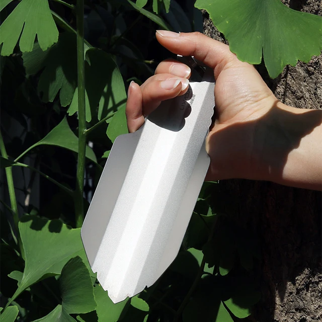Titanium Camping Hand Trowel 2