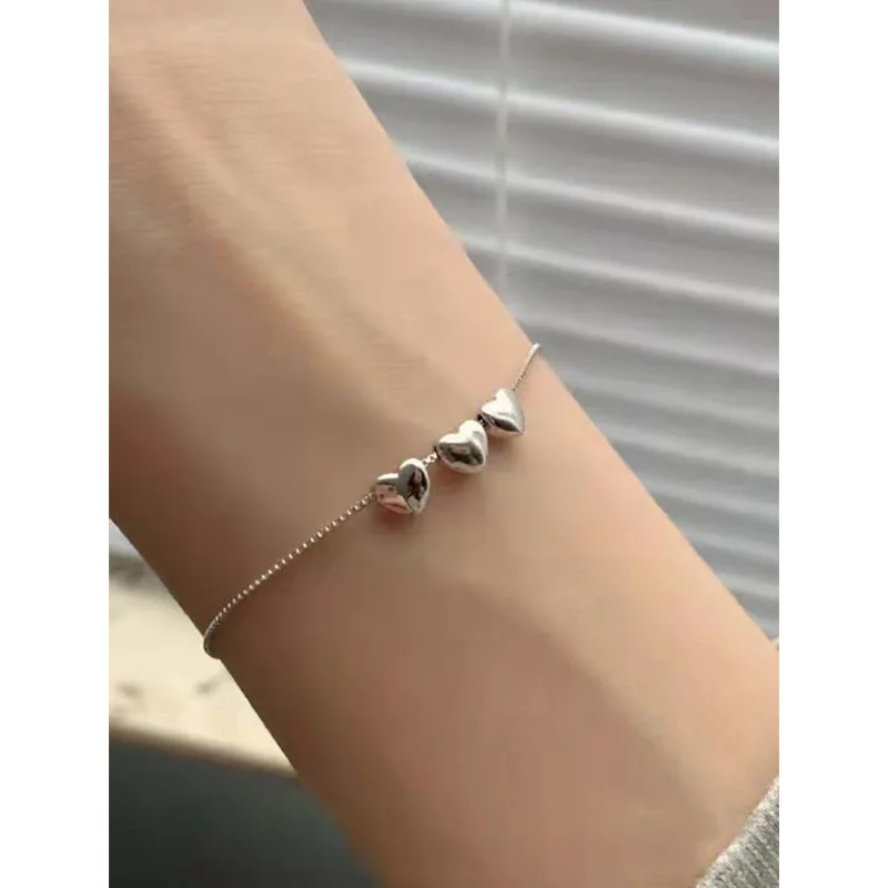 

Three Love Bracelets Recommended By Women's Simple Ins Style Advanced Sense Three Dimensional Peach Heart Personalized Bracelet