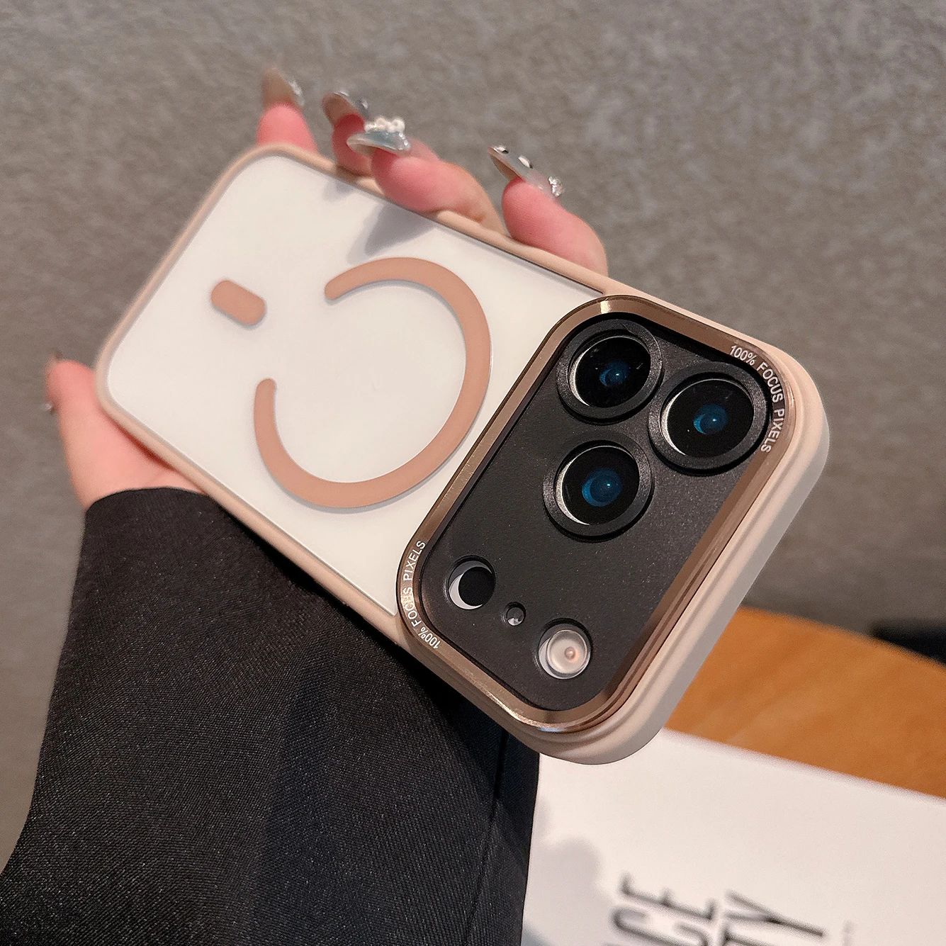 Luxury Clear Magnetic Phone Case with Magsafe Wireless Charging Protector Cover