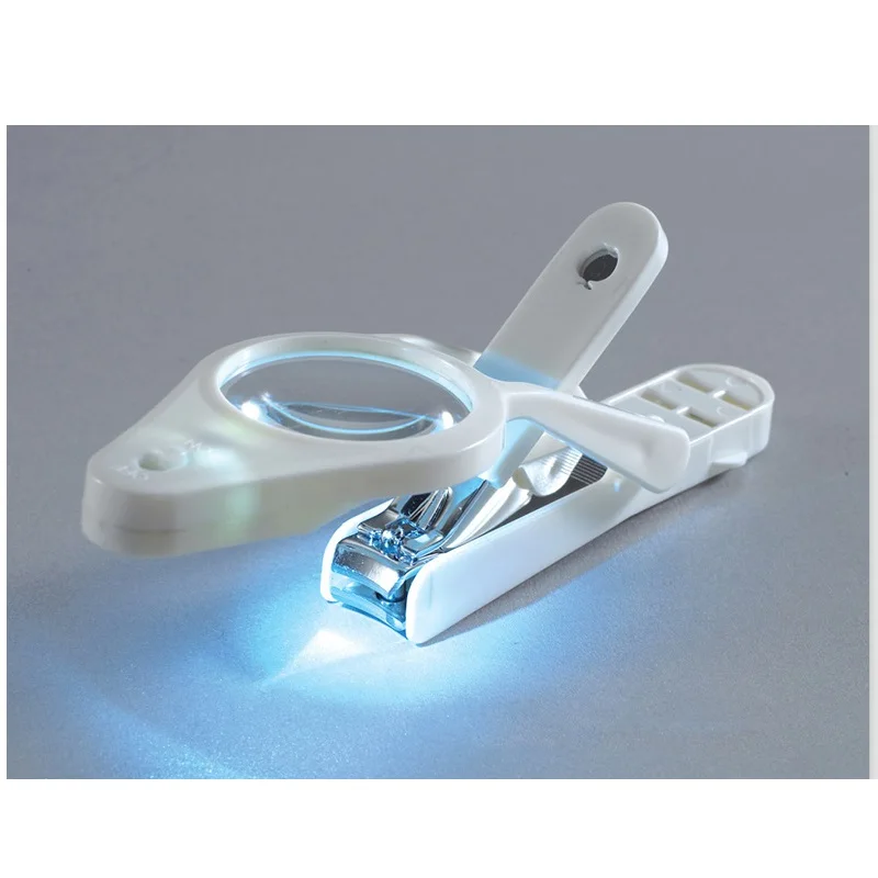 Handheld Nail Scissors Magnifying Glass 5X LED Magnifier Illuminated Cutters for Elderly Children Dedicated Nail Clippers Loupe
