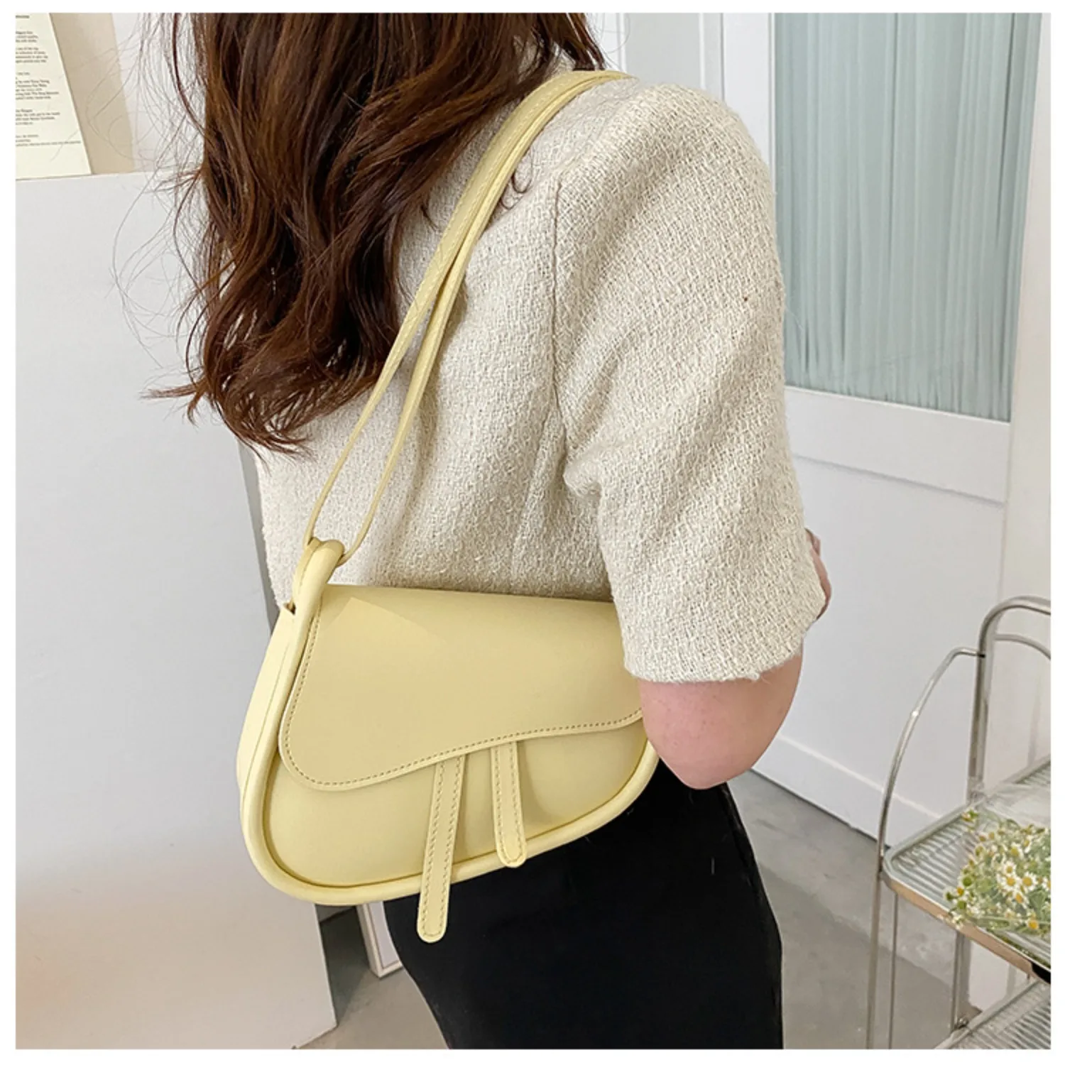 

Shoulder Bags for Women High Quality Solid PU Leather Crossbody Female Luxury Messenger Bag Fashion Saddle Bag New Small