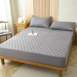 Waterproof Fitted Mattress Protector in Multiple Sizes - Gray/White - Queen 152x203x36cm (Gray)