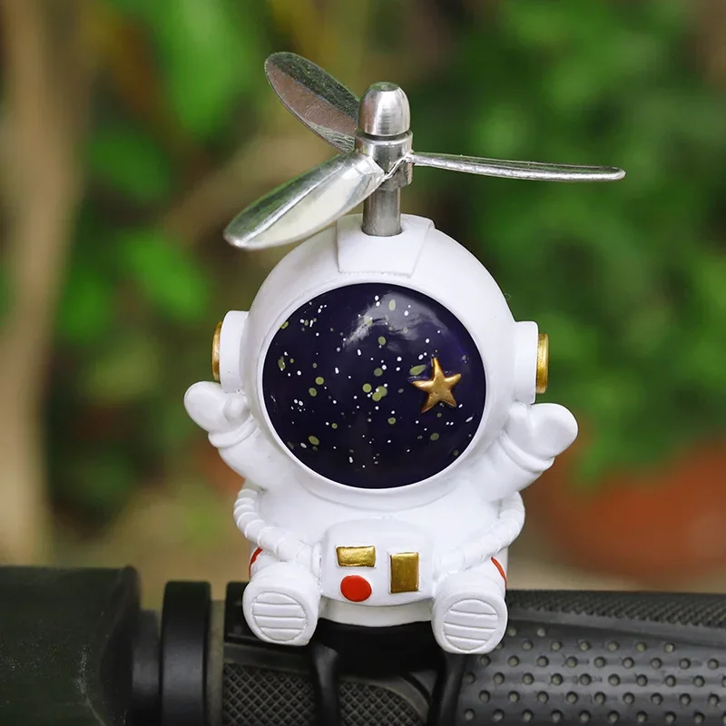Motorbike MTB Scooter Handle Decoration Creative Astronaut with Bandage Cycling Accessories Spaceman with Rotatable Propeller- bicycle accessories