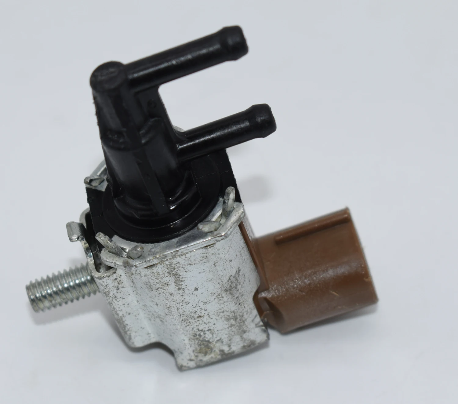 Turbo Boost Solenoid K5T48480 For 2009-2015 Lancer Ralliart 4B11 2.0L