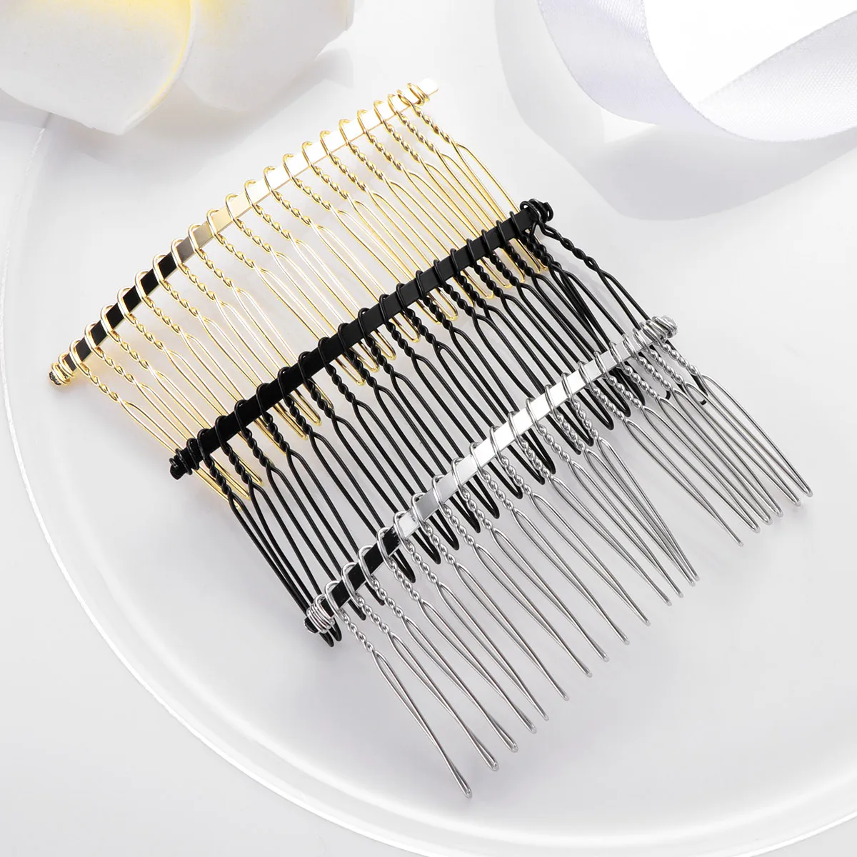 12Pcs 경량 우아한 금속 헤어 빗 20-치아 디자인 결혼식을위한 편안한 미끄럼 방지 신부 헤어 빗 핀