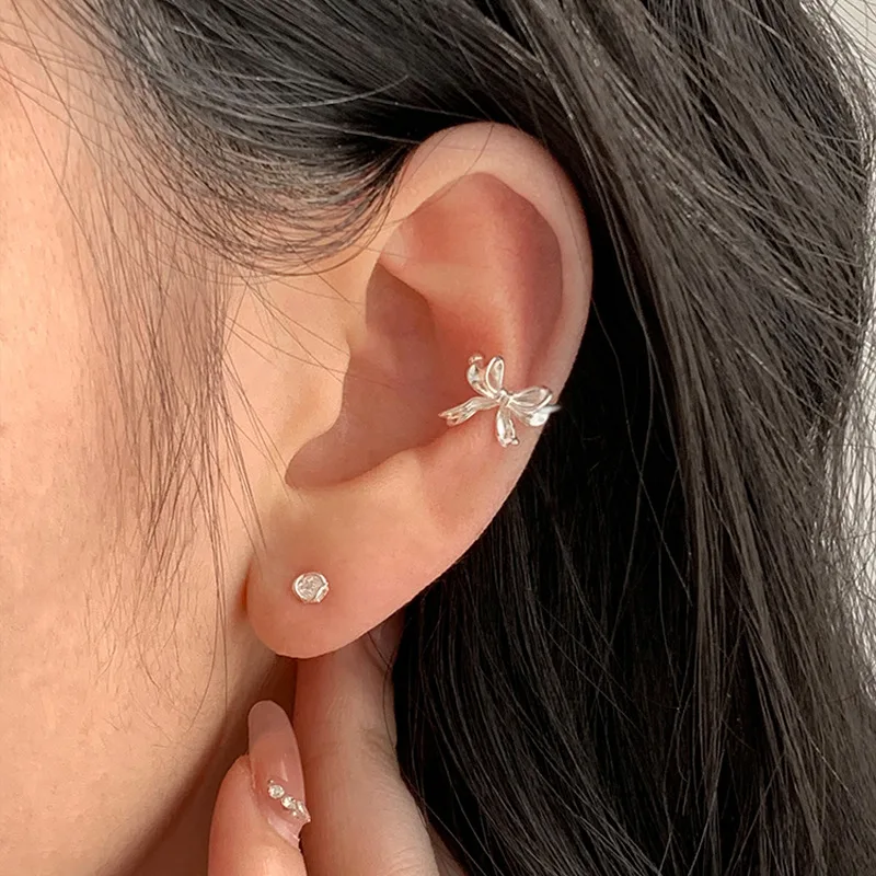 1PC Fashion Silver Color Butterfly Rose Ear Clip Earring Women Ear Cuffs Without Piercing Fake Cartilage Earring Party Jewelry