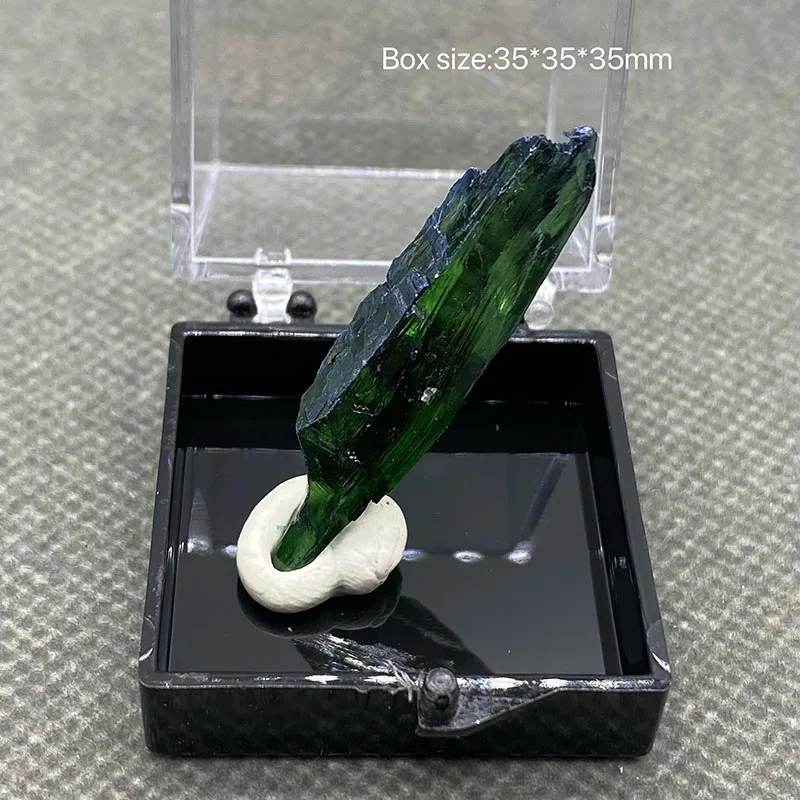 100% natural rare Brazil Vivianite （Blue ironearth） mineral specimen stones and crystals healing crystals quartz +Box 3.5c'm